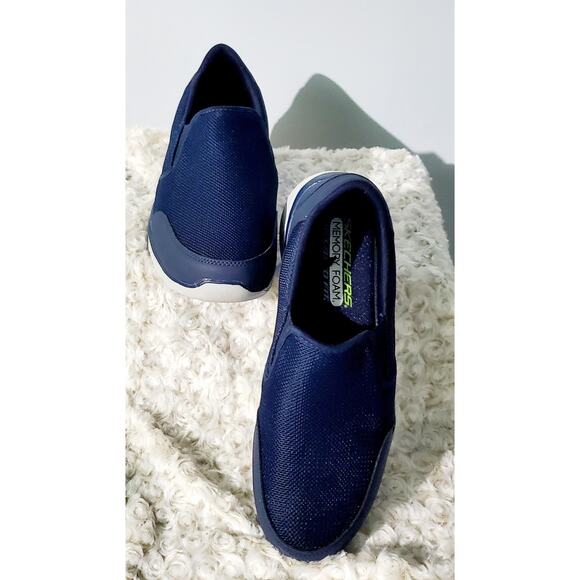 Skechers New Navy Blue SlipIn Sneaker Mens Size 10 Dadcore Cabincore - Picture 2 of 10